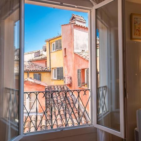 Spacious And Bright Flat Close To The Beach : Heart Of Old Nice Buitenkant foto