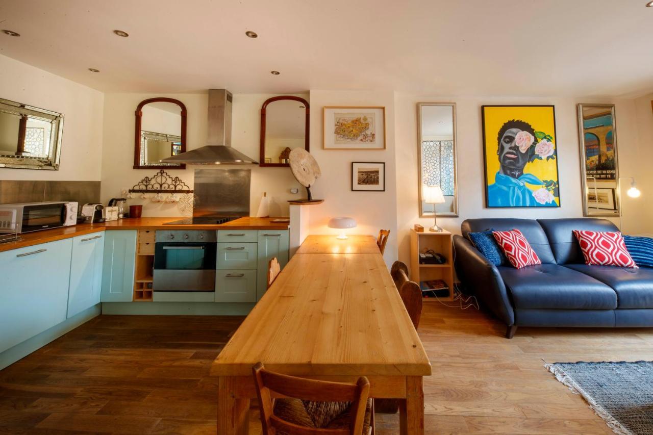 Spacious And Bright Flat Close To The Beach : Heart Of Old Nice Buitenkant foto