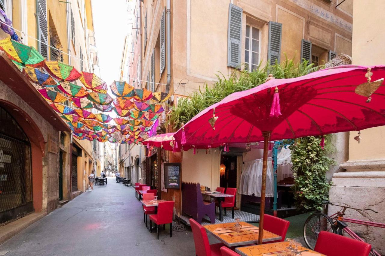 Spacious And Bright Flat Close To The Beach : Heart Of Old Nice Buitenkant foto