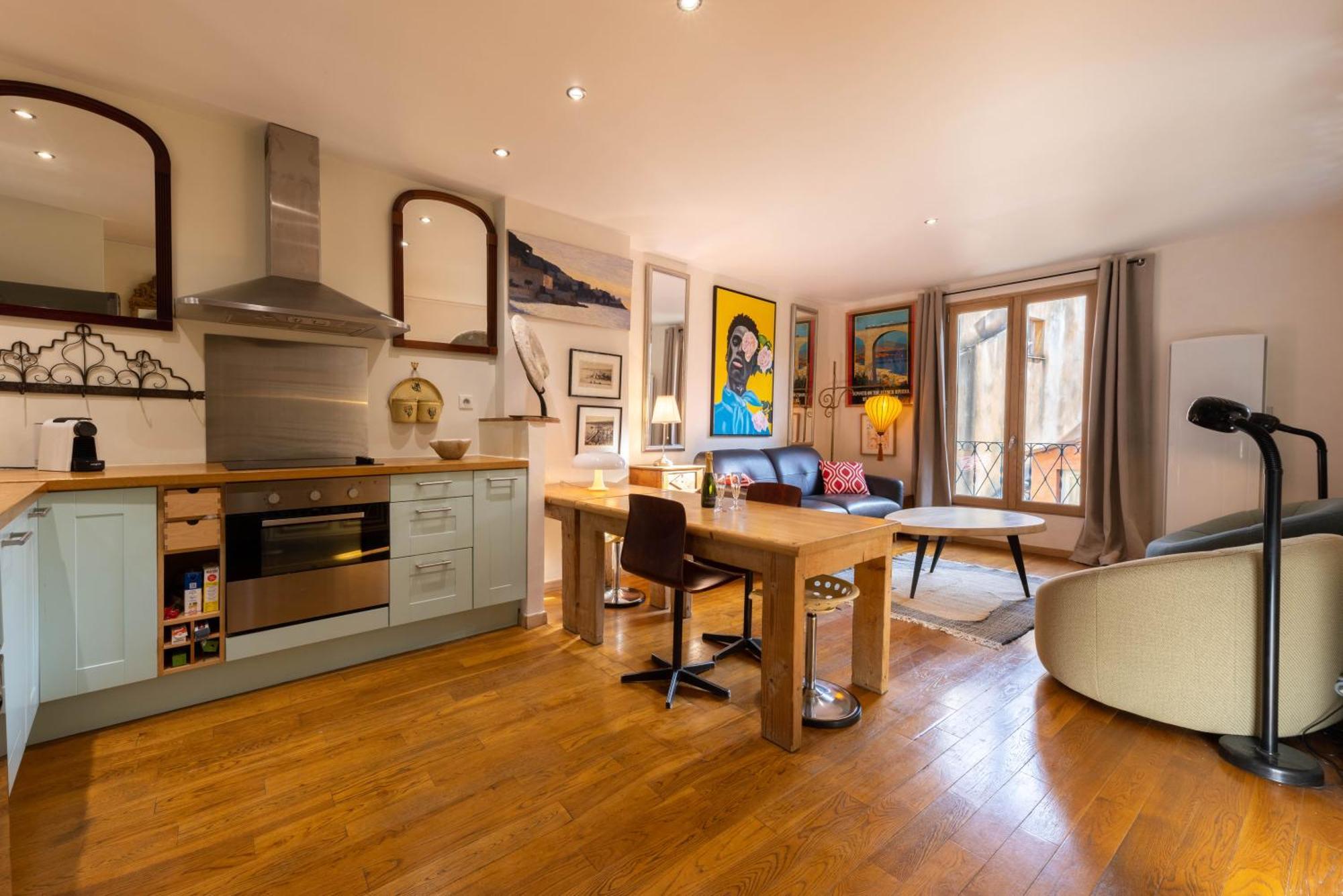 Spacious And Bright Flat Close To The Beach : Heart Of Old Nice Buitenkant foto