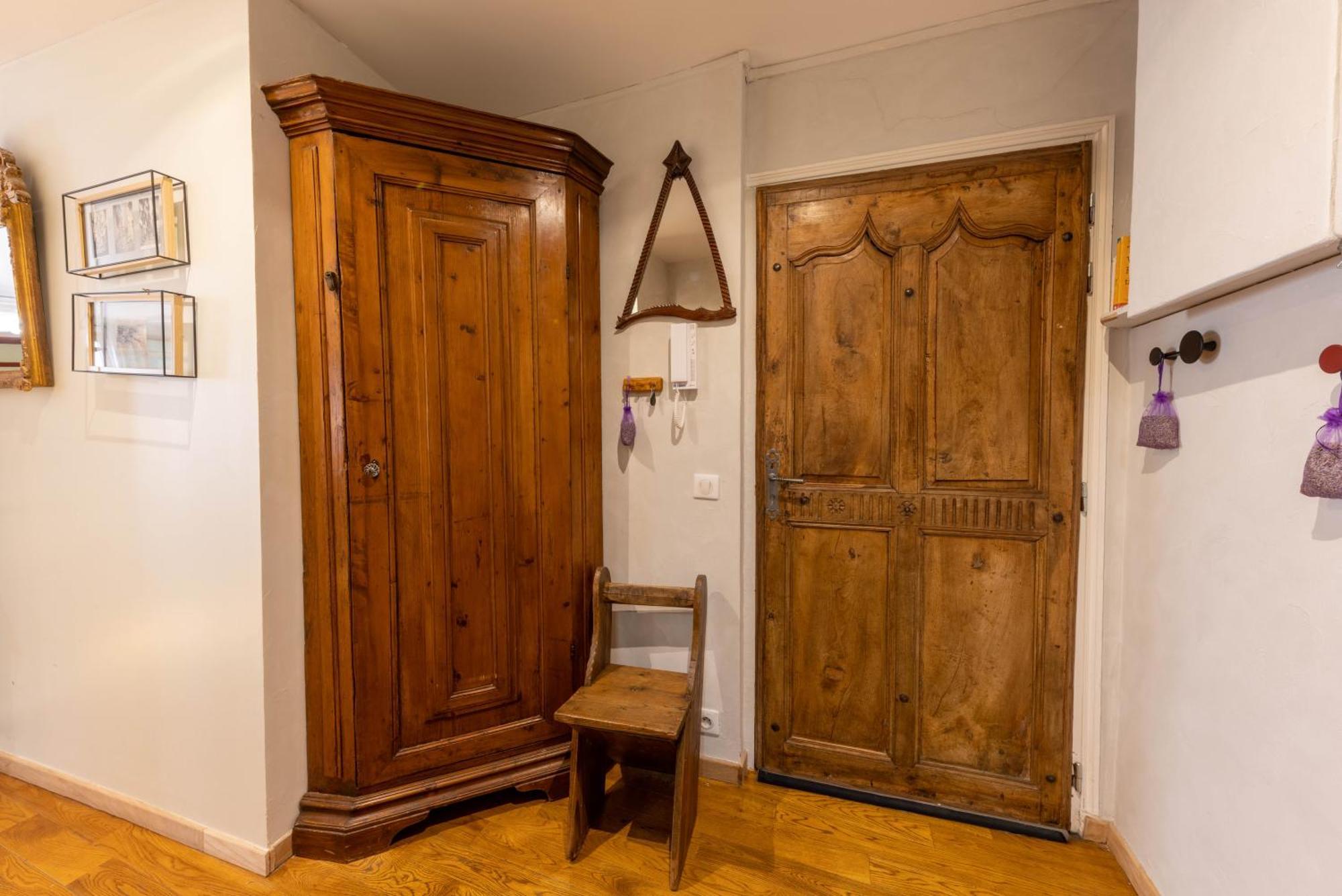 Spacious And Bright Flat Close To The Beach : Heart Of Old Nice Buitenkant foto